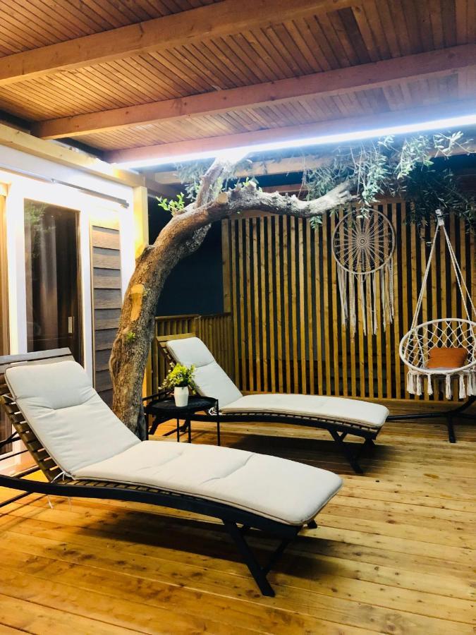 Villa Family Grand De Luxe Mobilhome Селце Экстерьер фото